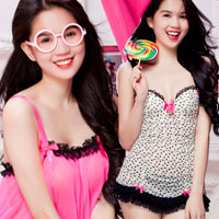 Người mẫu - Hoa hậu - Ngọc Trinh tung clip phô cận cảnh cơ thể