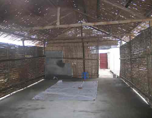 Bắt 27 con bạc ở sới di động trên QL5 - 2