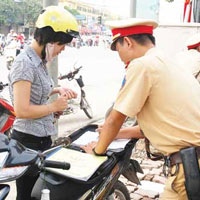 Tin tức trong ngày - Hà Nội lắp ATM thu tiền nộp phạt vi phạm GT