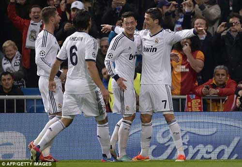 Real – Galatasaray: Tam tấu bùng nổ - 1