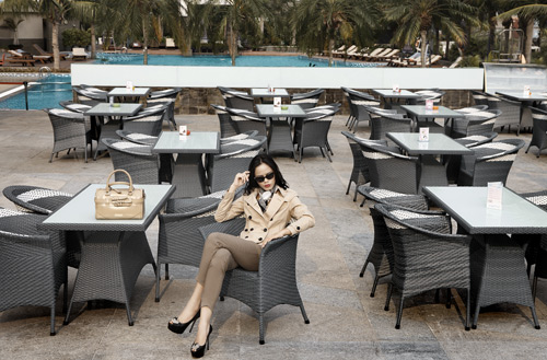 Ngắm một Thu Hiền công sở thanh lịch! - 5