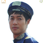 Ca nhạc - MTV - Kim Hyun Joong mặc áo dài Việt Nam