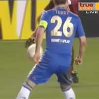 Bóng đá - "Còi méo" làm xấu chiến thắng của Chelsea