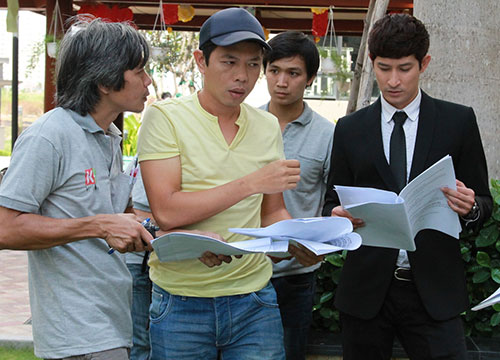 Thái Hòa, Huy Khánh lại vướng tình tay 3 - 11