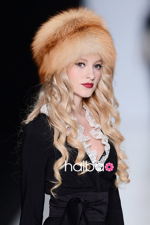 Say mê ngắm mũ nghệ thuật tại "xứ lạnh" - 2