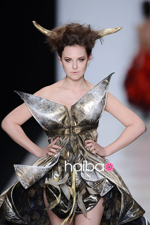 Say mê ngắm mũ nghệ thuật tại "xứ lạnh" - 10