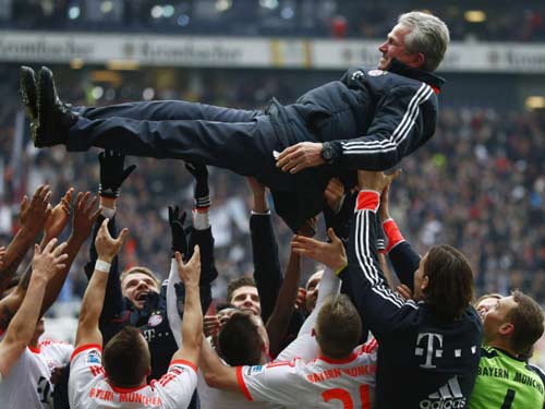Khoảnh khắc Bayern vô địch sớm Bundesliga - 8