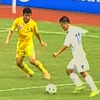 Bóng đá - HN T&amp;T - SLNA: Siêu phẩm bom tấn