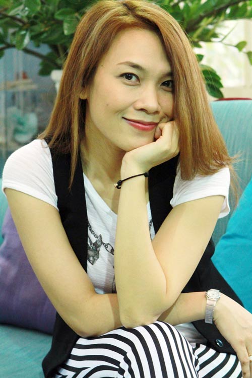 Mỹ Tâm làm mặt xấu khi gặp fan - 9