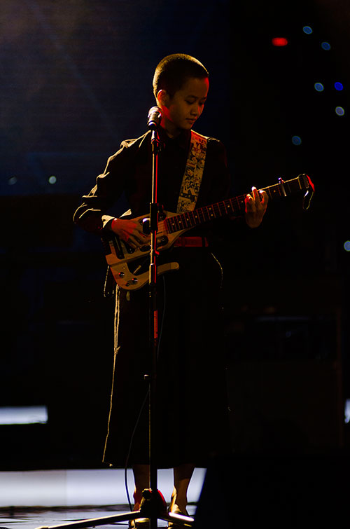 Hương Tràm tỏa sáng tại Bài hát yêu thích - 17