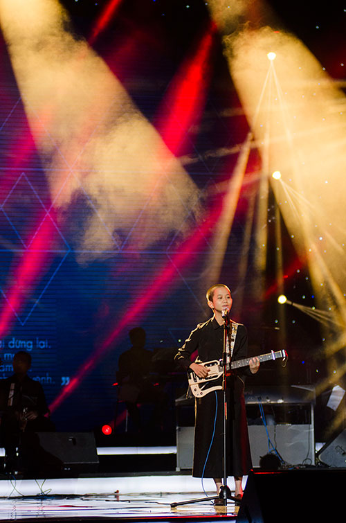 Hương Tràm tỏa sáng tại Bài hát yêu thích - 18