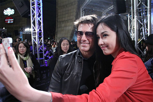 Mai Phương Thúy nhí nhảnh bên Tom Cruise - 1