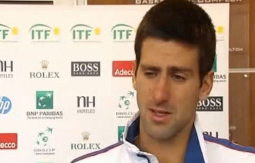Djokovic rớt lệ vì chấn thương - 2