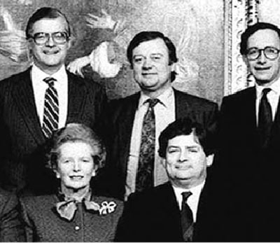 Cuộc đời “Bà đầm thép” Thatcher qua ảnh - 9