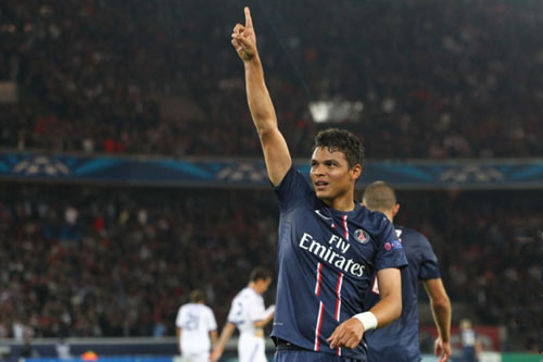 HOT: Trọng tài bắt trận PSG - Barca bị phạt nặng - 2