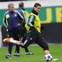 Bóng đá - Real tới Thổ: Phá dớp bằng "CR7 - B9"