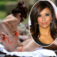 Xu hướng thời trang - Eva Longoria mất kiểm soát với bikini