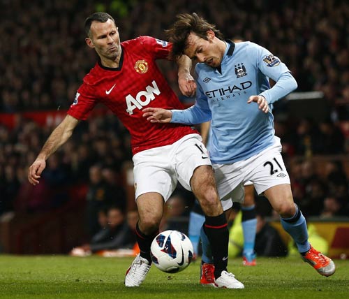 Hậu MU – Man City: Khác biệt ở hàng công - 2