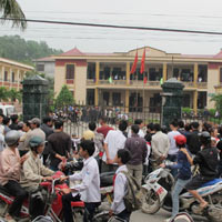 Tin tức trong ngày - Kết luận vụ mang quan tài vây ủy ban xã