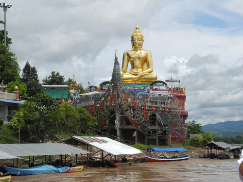 Nóng phim về trùm ma túy Tam giác Vàng - 15