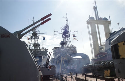 Tàu chiến săn ngầm VN: 50 năm vẫn chạy tốt! - 10