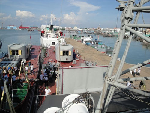 Tàu chiến săn ngầm VN: 50 năm vẫn chạy tốt! - 11