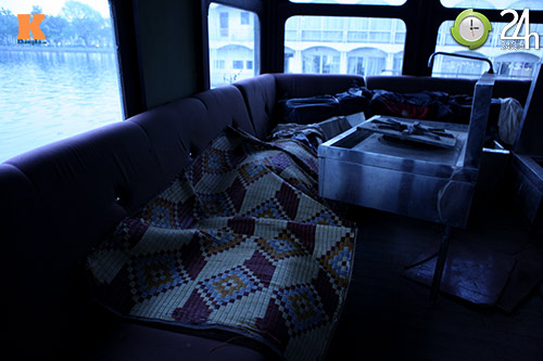 Đột nhập "tàu ma" Hồ Tây - 3