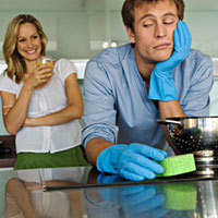 Bạn trẻ - Cuộc sống - Chồng thất nghiệp "bám váy" vợ