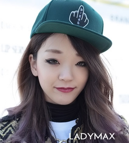 Chút lạ lẫm tinh nghịch với mũ cáp - 9