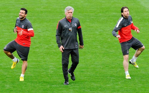 PSG tự tin tới Nou Camp - 1