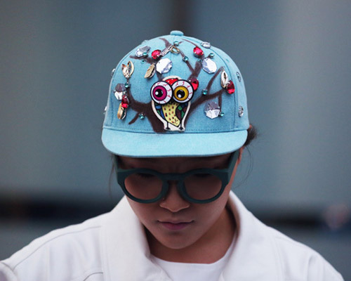 Chút lạ lẫm tinh nghịch với mũ cáp - 9