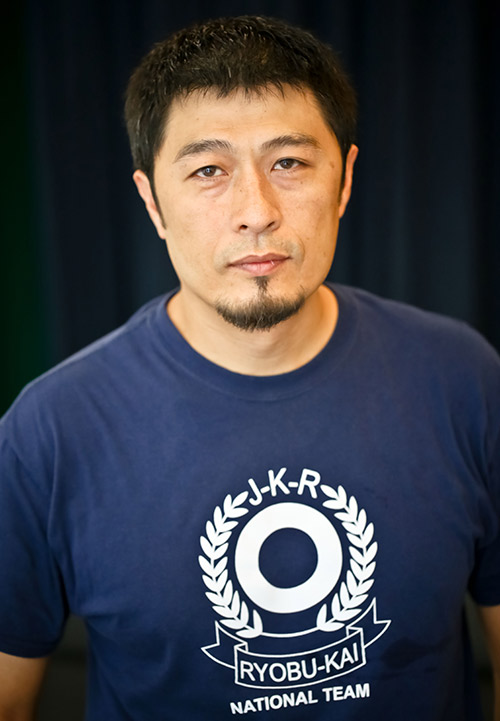 Hà Tăng bất ngờ ngồi ghế nóng - 3