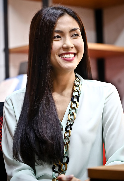 Hà Tăng bất ngờ ngồi ghế nóng - 2