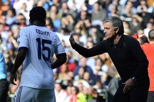 Real vào BK C1: Mourinho’s Got Talent - 2