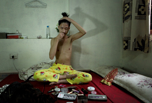 "Bí mật" một ngày của mẫu chuyển giới - 9