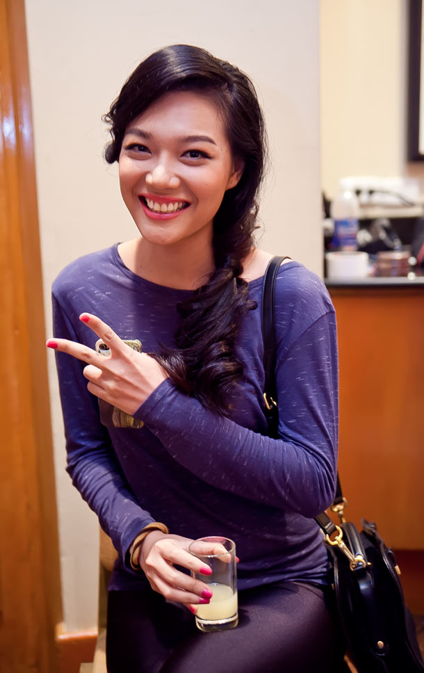 Các mẫu nữ nhí nhảnh trước giờ G - 8