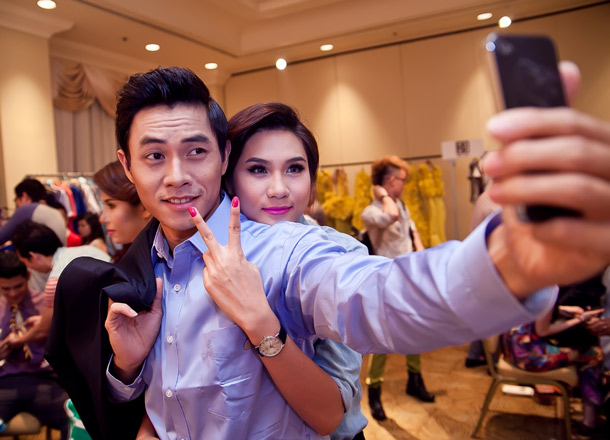 Các mẫu nữ nhí nhảnh trước giờ G - 12