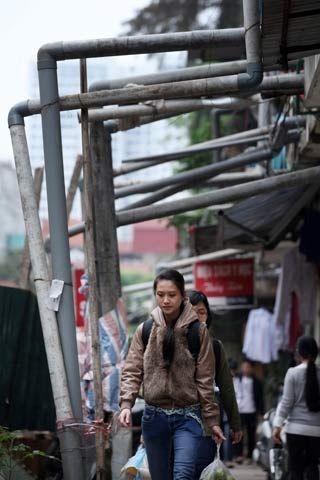 Hà Nội: Dàn ống nước thải có một không hai - 4