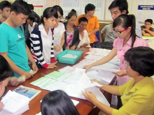 Thí sinh "bỏ rơi" trường ngoài công lập - 2