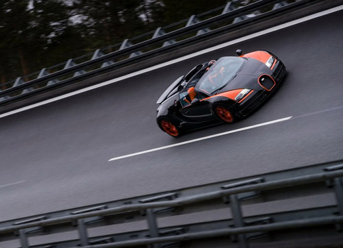 Veyron Grand Sport Vitesse WRC: Bản mui trần nhanh nhất thế giới - 11