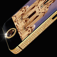 ‘Choáng’ iPhone 5 giá 15,3 triệu USD