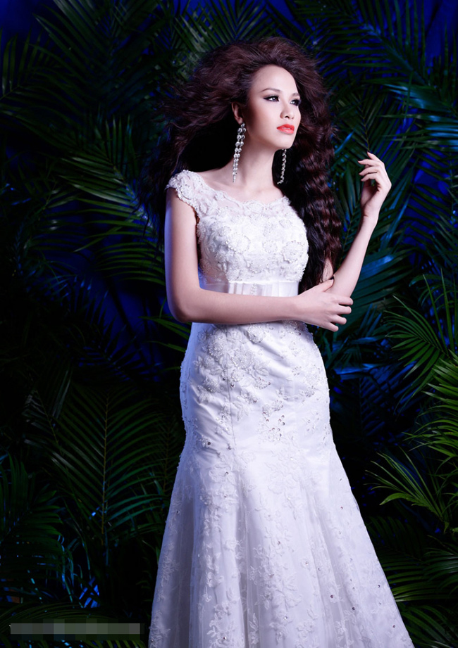 Hãy làm theo một số gợi ý trên để có mái tóc đẹp như Hoa hậu Diễm Hương