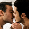 Tại sao gay hay “lăng nhăng”?