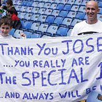 Bóng đá - CĐV Chelsea kêu gọi Mourinho trở về