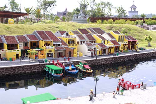 Choáng với phố cổ Hội An bằng lego - 2