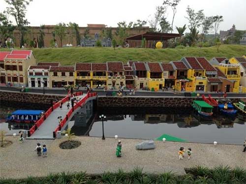 Choáng với phố cổ Hội An bằng lego - 5