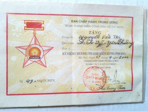 Hà Nội: Chú lùn 70cm và người vợ câm - 11