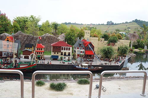 Choáng với phố cổ Hội An bằng lego - 5