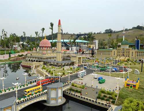 Choáng với phố cổ Hội An bằng lego - 10