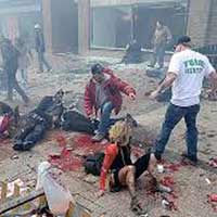 Tin tức trong ngày - Vụ khủng bố ở Mỹ: Truy tìm người áo đen